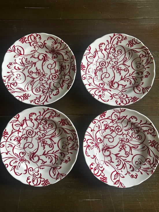 Cynthia Rowley Other - Setof4 Cynthia Rowley Cynthia's Scrolls Red salad plate 8 5/8” Rare Discontinued
